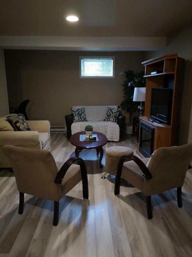 Fully Furnished On Broadway In Moncton Daire Dış mekan fotoğraf